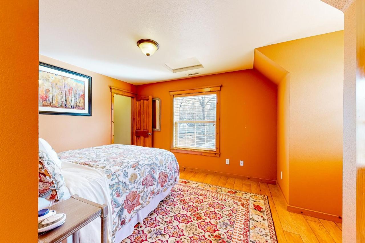Flagstaff Fantasy - Main House Villa ภายนอก รูปภาพ