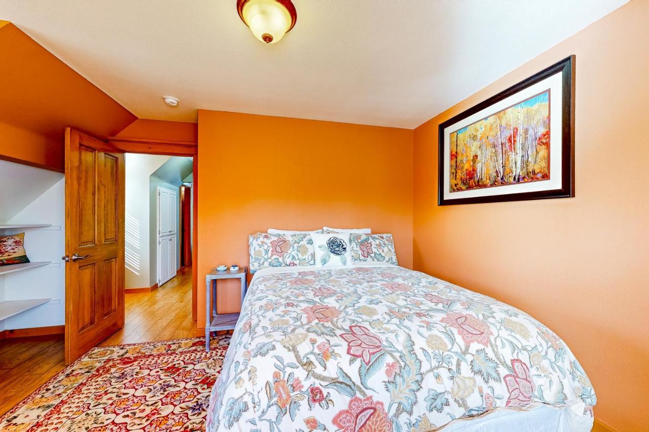 Flagstaff Fantasy - Main House Villa ภายนอก รูปภาพ