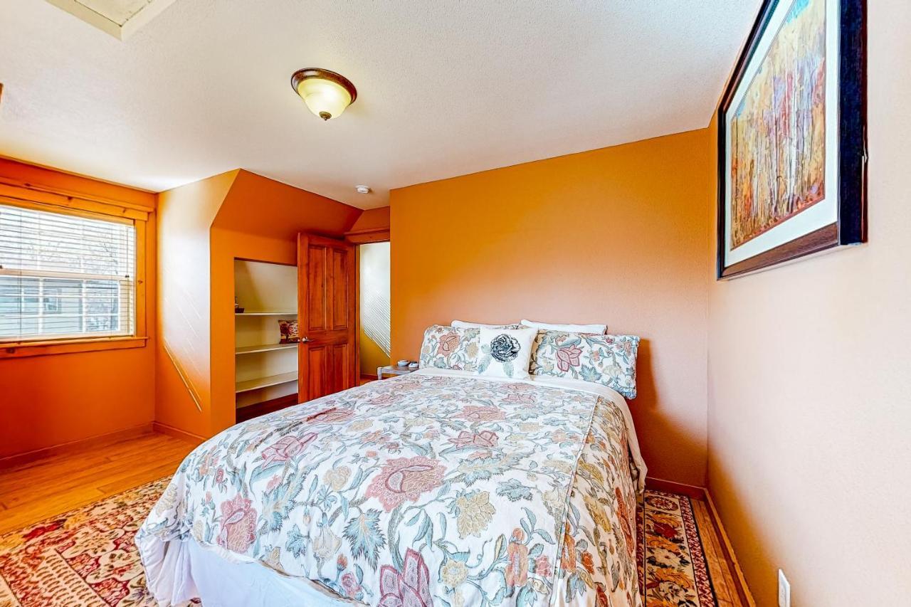 Flagstaff Fantasy - Main House Villa ภายนอก รูปภาพ