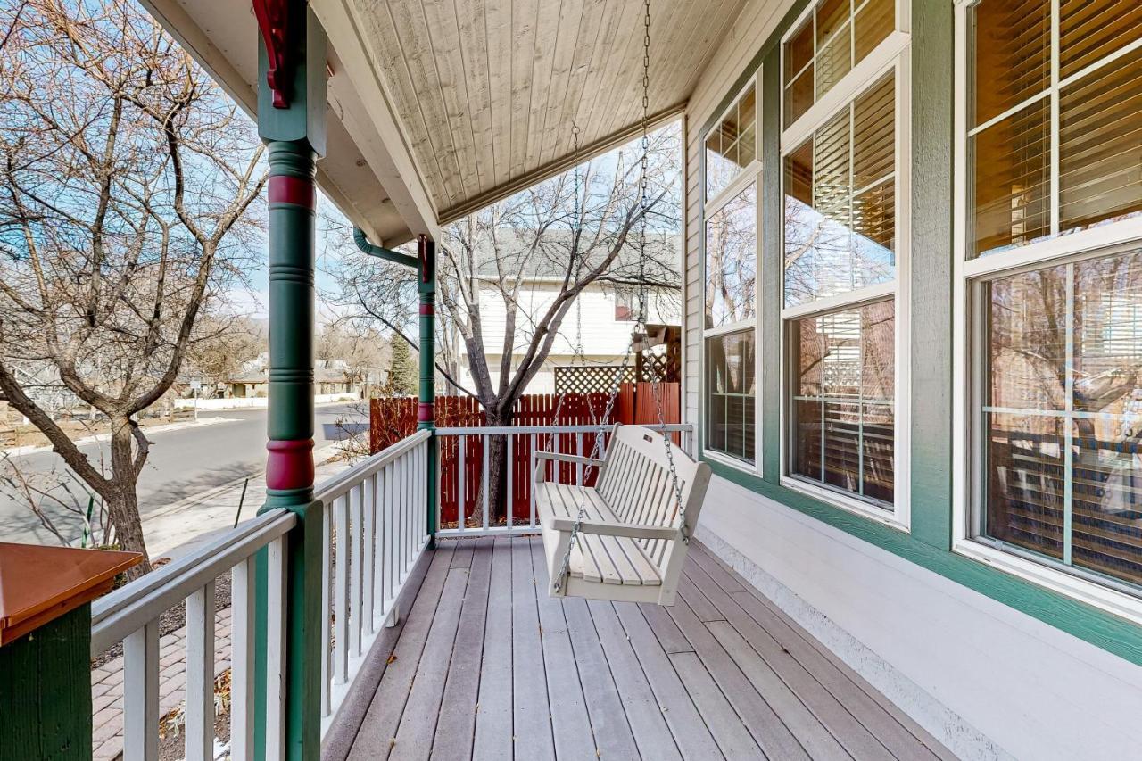 Flagstaff Fantasy - Main House Villa ภายนอก รูปภาพ